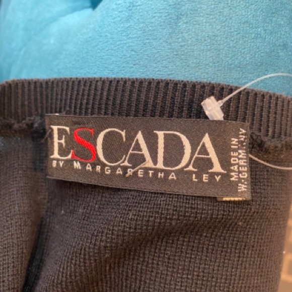Escada Sequin Sz S/M Sweater - Picture 3 of 4
